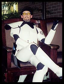 Lord ScottMaul accepting an audience at the Hyatt