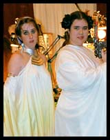 Padme and Leia